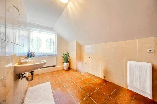 Bad im Obergeschoss - 