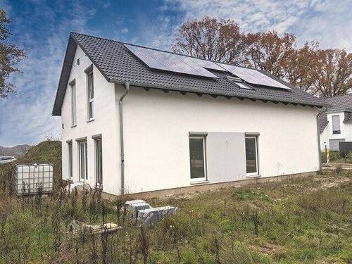 3 - Mehrfamilienhaus, Wohnhaus mit 172,00 m² in Lastrup zum Kaufen