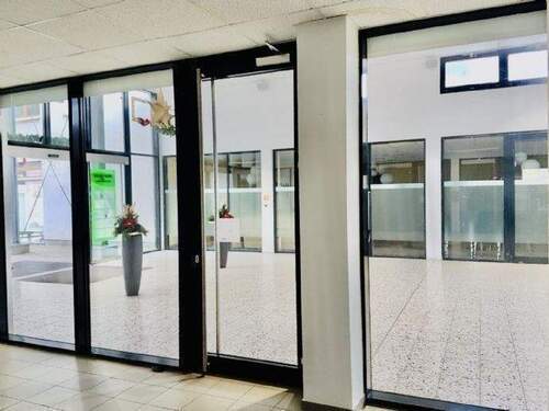 Innenansicht Ladenfläche - 