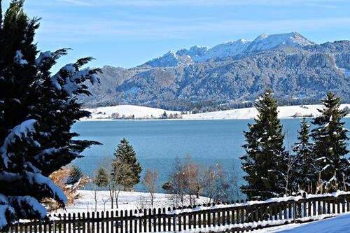 Glitzernder Schnee, klare Luft, weite Sicht. - 