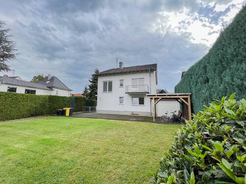 Impression Rückansicht - Mehrfamilienhaus, Wohnhaus mit 184,00 m&sup2; in Sinzig zum Kaufen