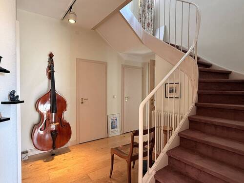 Flur - Einfamilienhaus mit 180,00 m&sup2; in Osnabrück zum Kaufen