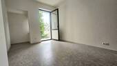 20250703_085254.jpg - 3-Raumwohnung mit Balkon - 294,00&nbsp;EUR Kaltmiete, ca.&nbsp; 66,00&nbsp;m&sup2;&nbsp;Wohnfl&auml;che