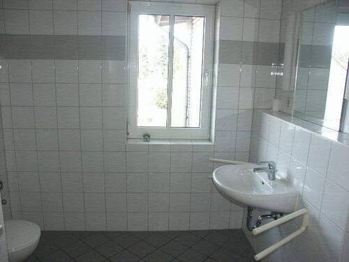 Duschbad mit Fenster - 