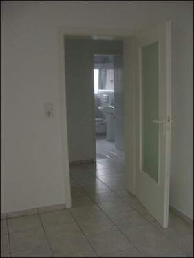 Zimmer 2 Richtung Flur - 
