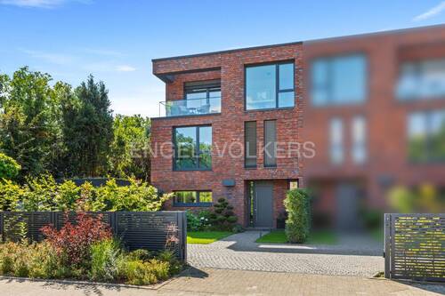 Bild 1 - Elegant, stilvoll, außergewöhnlich-Wohnen in Volksdorfs Toplage