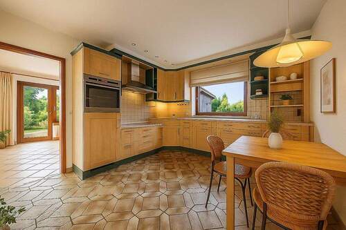 200-8538_Küche_gestaged - 