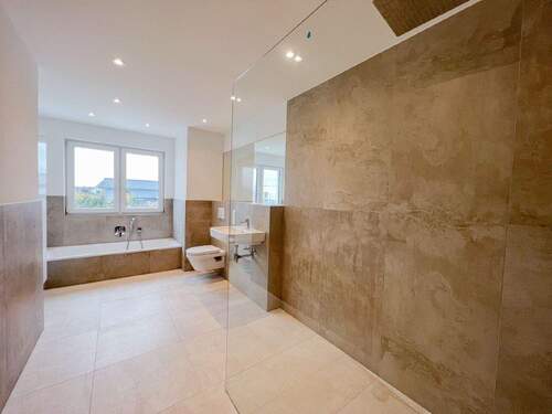 Impression Tageslichtbad OG - 