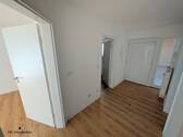 Flur - 2 Zimmer Etagenwohnung in Chemnitz