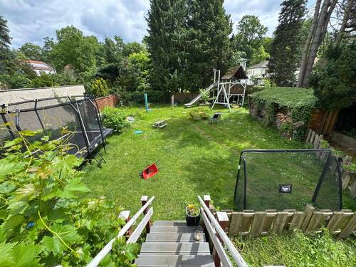 Garten (2) - Familientraum in Pankow: 5-Zimmer über 2 Etagen und Garten (optional) - ab Juli!