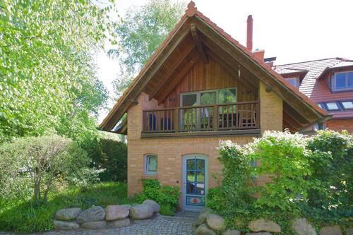 Eingangsbereich - 2 Zimmer Etagenwohnung zum Kaufen in Wustrow