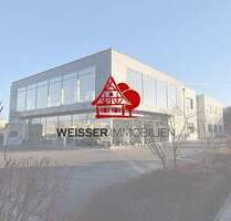 Firmenstandort Fürth - Separater Büro-Besprechungsraum & helle Arbeitsplätze