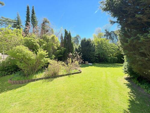 Garten2 - (KI generiert) - 2 Zimmer Mehrfamilienhaus, Wohnhaus in Spreenhagen