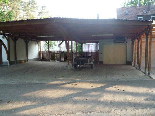 3 Stellpätze u.1 Garage.JPG - 9 Zimmer Mehrfamilienhaus, Wohnhaus zum Kaufen in Fürth