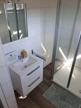 Bild 3 - 9 Zimmer Einfamilienhaus in Wiesmoor