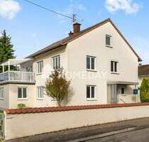 Einziehen, durchatmen, ankommen - saniertes Zweifamilienhaus mit großzügigem Garten & Dachterrasse - Altenstadt