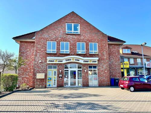 Eingangsansicht - Inhabergeführtes, fortschrittliches Sonnenstudio im Erdgeschoss eines Wohn-u. Geschäftshauses in zentraler Lage von Bad Zwischenahn zentral