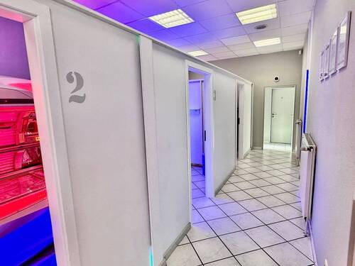 Sonnenstudio - Gewerbeobjekt (Büro, Produktion, Verkauf) in Bad Zwischenahn zur Miete