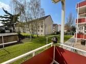 Aussicht vom Balkon - Neues frisch saniertes Zuhause mit Balkon und neuem Duschbad im EG