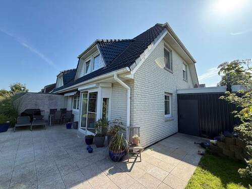 Seiten- und Rückansicht - 4 Zimmer Doppelhaushälfte zum Kaufen in Geestland