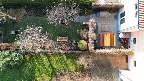 Draufsicht auf den Garten - 