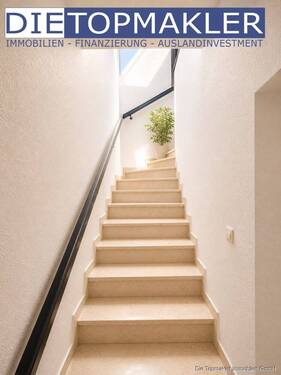Treppe zum Obergeschoss - 