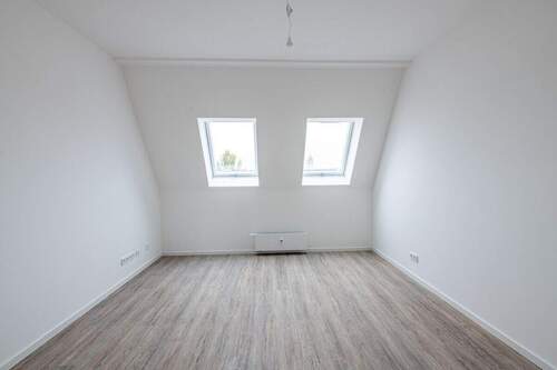 Best_Place_Schmiljanstraße_7_8_WE27_Zimmer1-2 - 