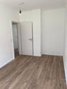 Zimmer 1 - 3 Zimmer Etagenwohnung in Frankfurt am Main