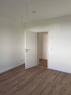 Zimmer 2 - 