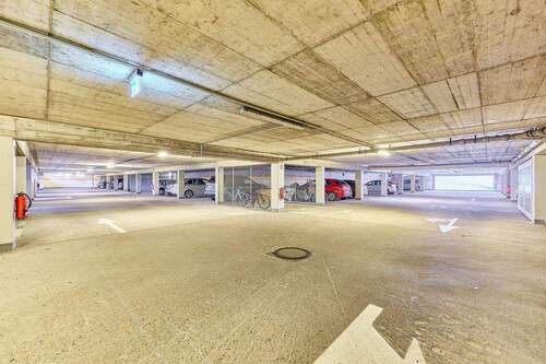 Tiefgarage - 