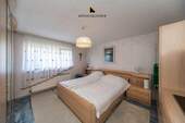 Schlafzimmer EG - 