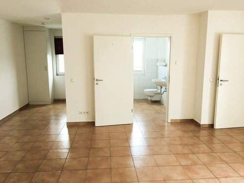 Wohnraum - 2 Zimmer Mehrfamilienhaus, Wohnhaus zum Kaufen in Buxtehude