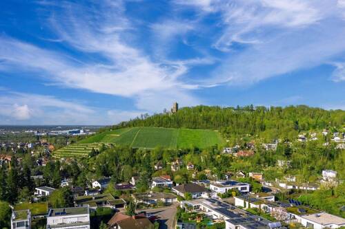 Ausblick - Bezugsfreies Haus mit Aufzug und beeindruckendem Fernblick