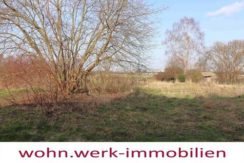 Lübbecke - Eckgrundstück mit wunderbarer Aussicht in Lübbecke – Gehlenbeck