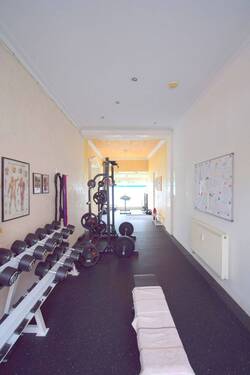 Weiterer Raum Physio - 