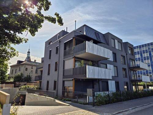 Hausansicht - Neubauwohnung mit Terrasse in Radebeul - einziehen & wohlfühlen!