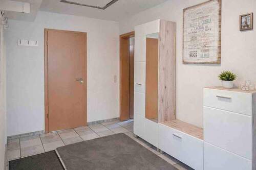 Flur/1.OG_bearbeitet - 