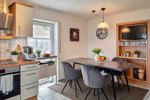 Küche/1.OG Bild 1_bearbeitet - 