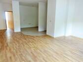 offene Küche - 3 Zimmer Etagenwohnung zur Miete in Amberg