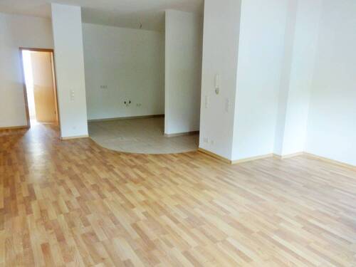 offene Küche - 3 Zimmer Etagenwohnung zur Miete in Amberg