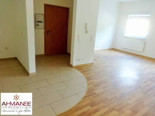 Eingangsbereich - Etagenwohnung mit 92,00 m&sup2; in Amberg zur Miete