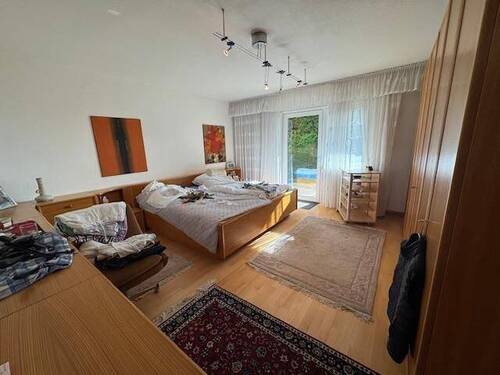 Schlafzimmer UG - 