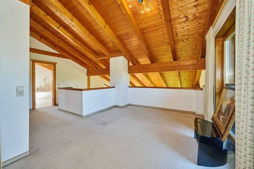 Anwesen Haselbach Haupthaus Obergeschoss - 
