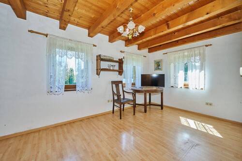 Anwesen Haselbach Haupthaus Schlafen. - Einfamilienhaus mit 290,60 m&sup2; in Haselbach zum Kaufen