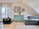 Wohn-/Esszimmer - 