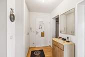 Flur - 3 Zimmer Etagenwohnung in Erding