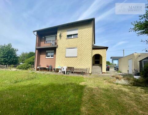 Außenansicht - Gemütliches Zweifamilienhaus in ruhiger Lage