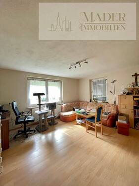 Wohnzimmer EG - Mehrfamilienhaus, Wohnhaus mit 189,00 m² in Steinbach am Wald / Kehlbach zum Kaufen