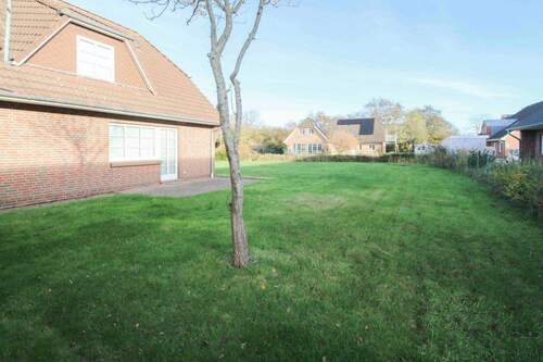 viel Platz für Gartengestaltung - 