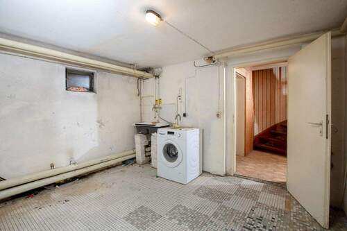 KELLERRAUM NR. 4 WASCHKÜCHE - 